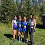 Coureuses de fond ESC de la Vérendrye dans la forêt